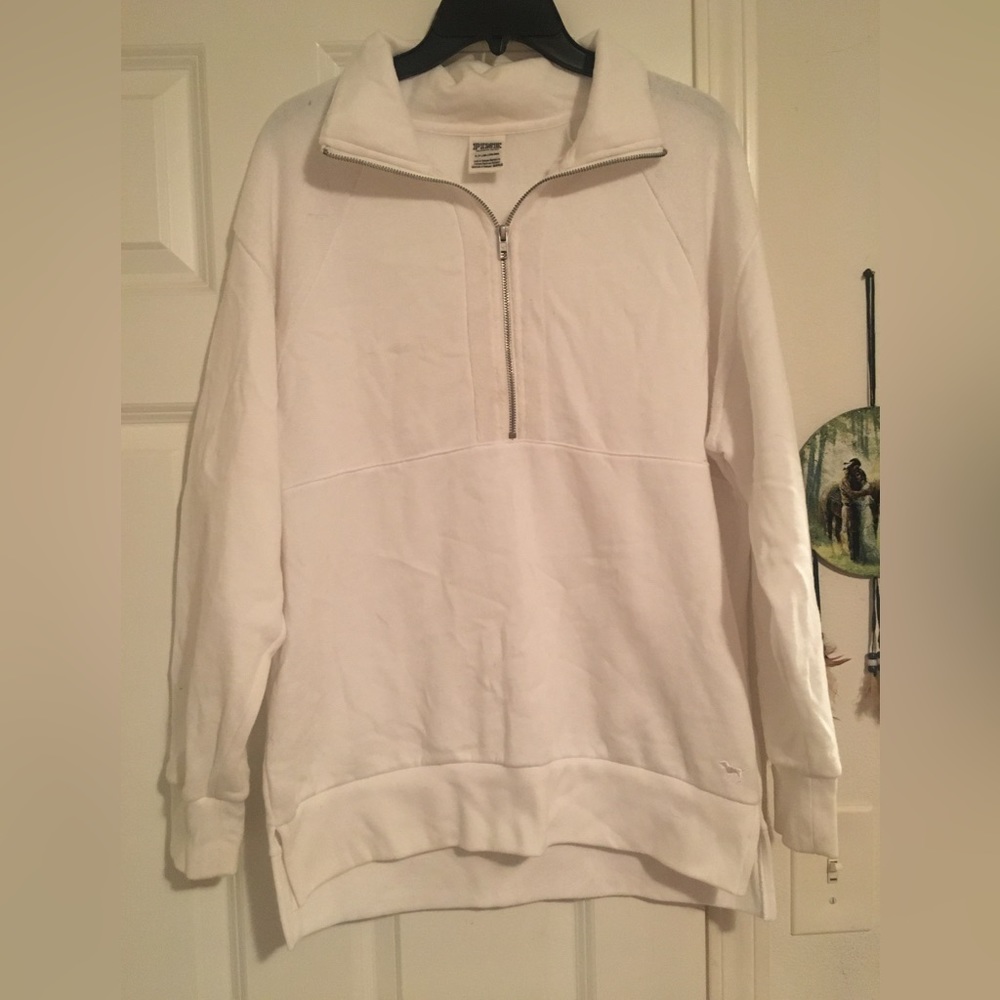 Victoria’s Secret Pink Pure white sweatshirt sz small but oversized